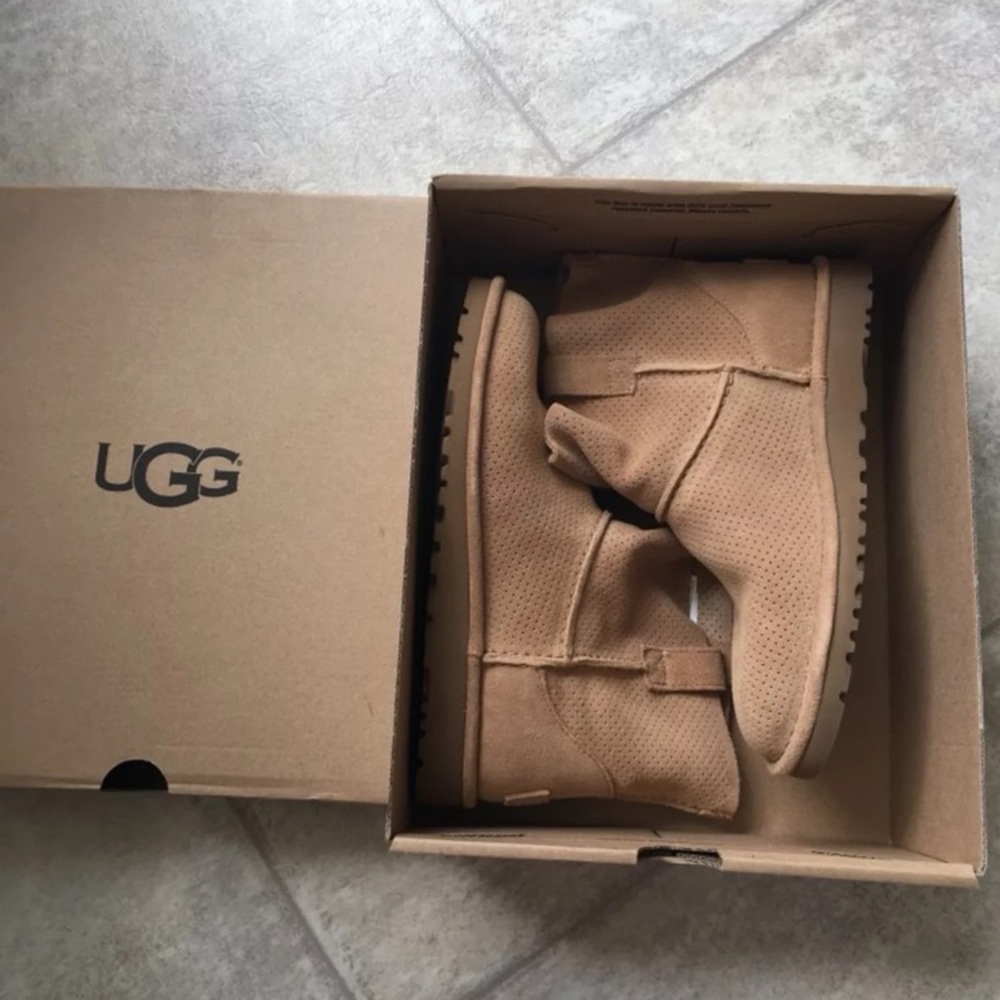 New Classic unlined ugg boots